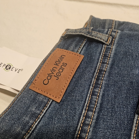 Calvin Klein Indigo Petite Skinny Jeans - Picture 6 of 6